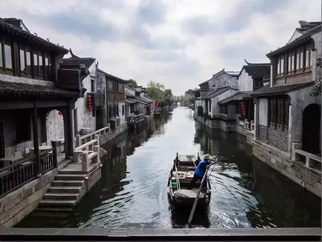 咖啡店逃脱